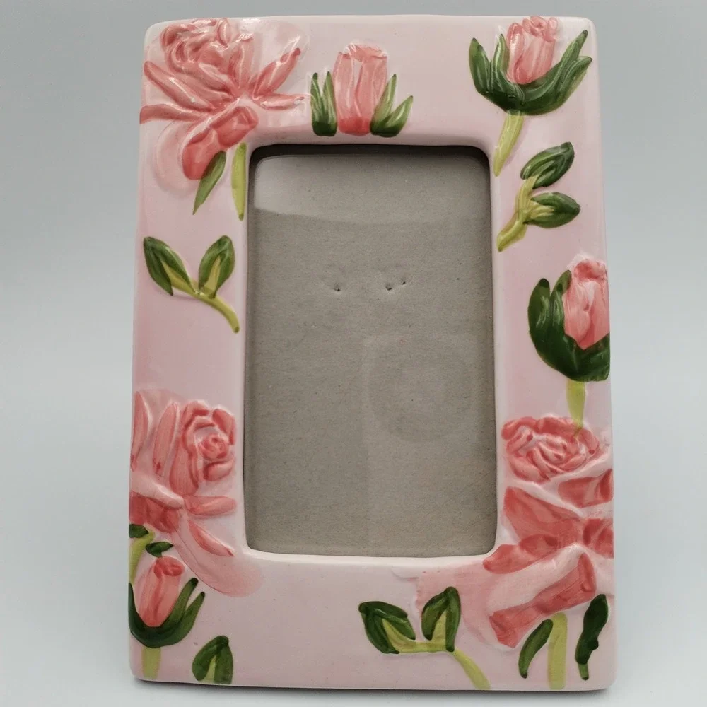 Pink Porcelain Picture Frame with‎ Pink Roses 3.5